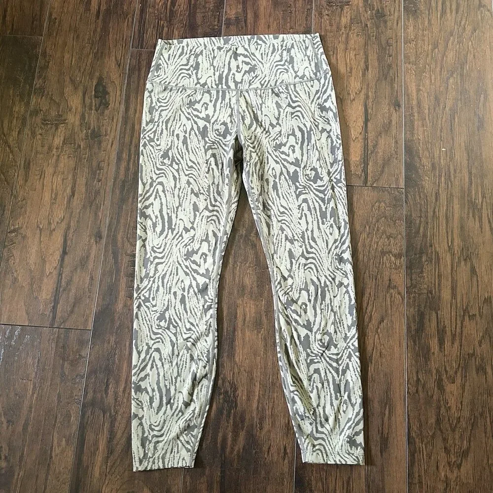 Varley Green Luna 7/8 Legging Size Large Gym Workout Yoga